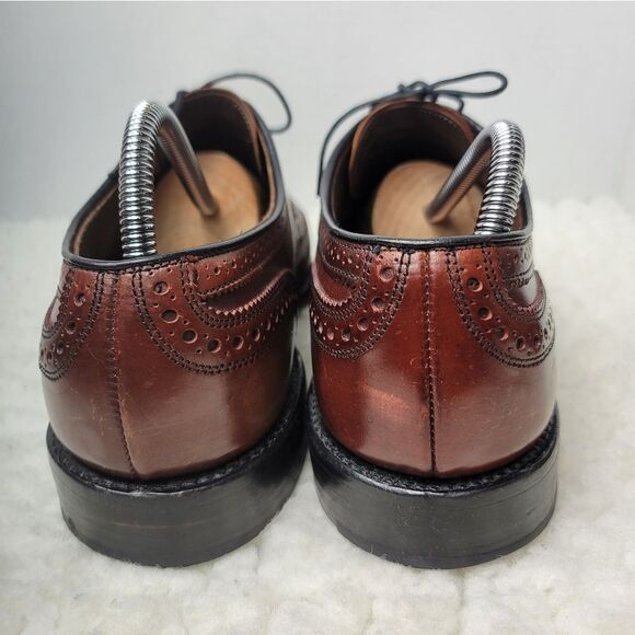 Allen Edmonds Cambridge Mens Shell Cordovan Shoes Size 9 Brown Wingtip Leather - Picture 4 of 11